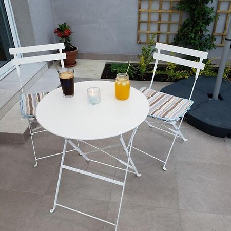 Modern & Cozy Studio W/ Backyard Near City Center Limassol Exterior photo